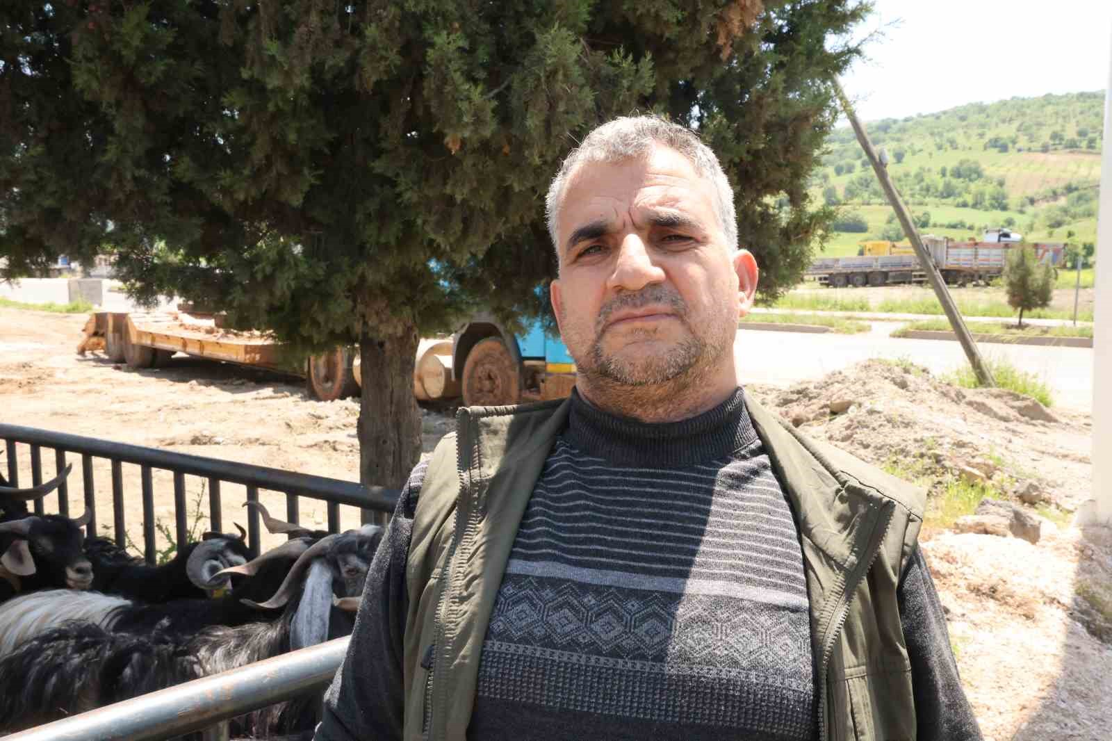 Diyarbakır&rsquo;dan şehir dışına kurbanlık sevki devam ediyor

