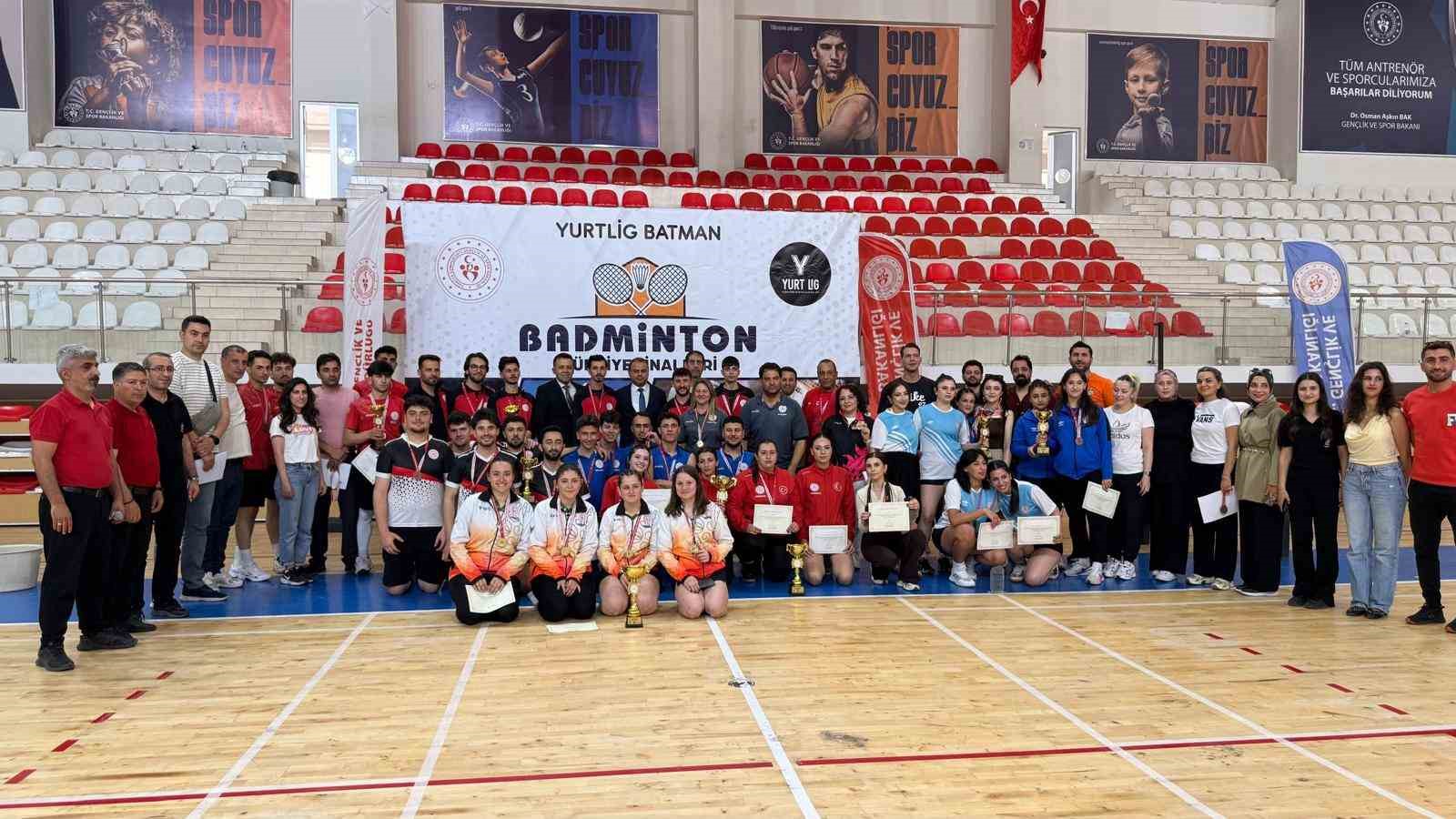 Aydın’ın badmintoncuları namağlup şampiyon oldu
