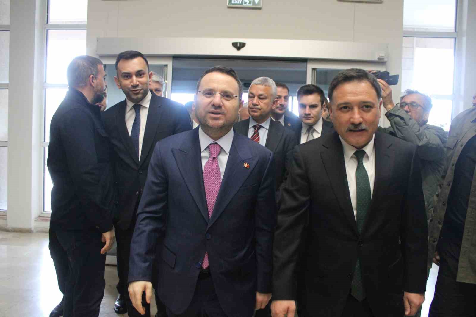 Bakan Gürlek: "Ucu nereye dokunursa dokunsun devletimizin demir yumruğunu indiriyoruz"
