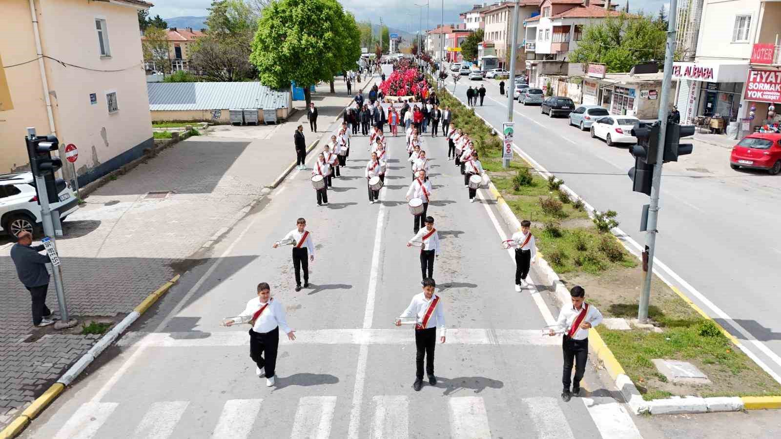 Tomarza’da 19 Mayıs coşkusu başladı