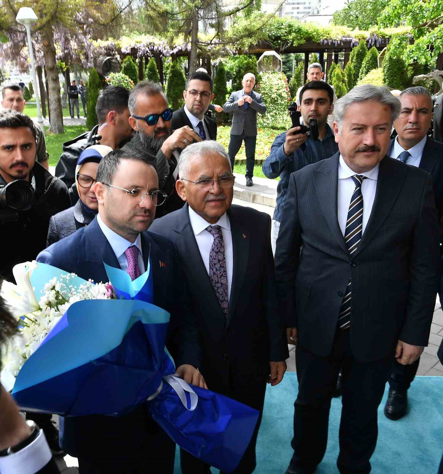 Başkan Büyükkılıç, Bakan Gürlek’i ağırladı: "Kayseri, bir cazibe merkezi"