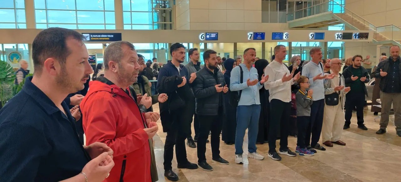Sinoplu hacı adayları dualarla kutsal topraklara uğurlandı