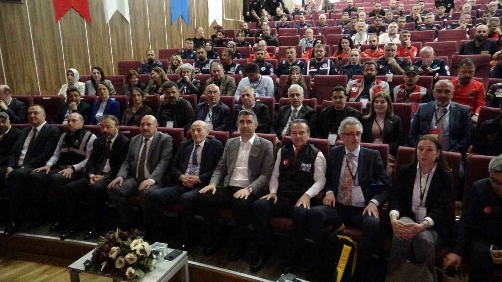 Kartal ‘Tsunamiye Hazır Kent’ sertifikası alan ikinci ilçe oldu