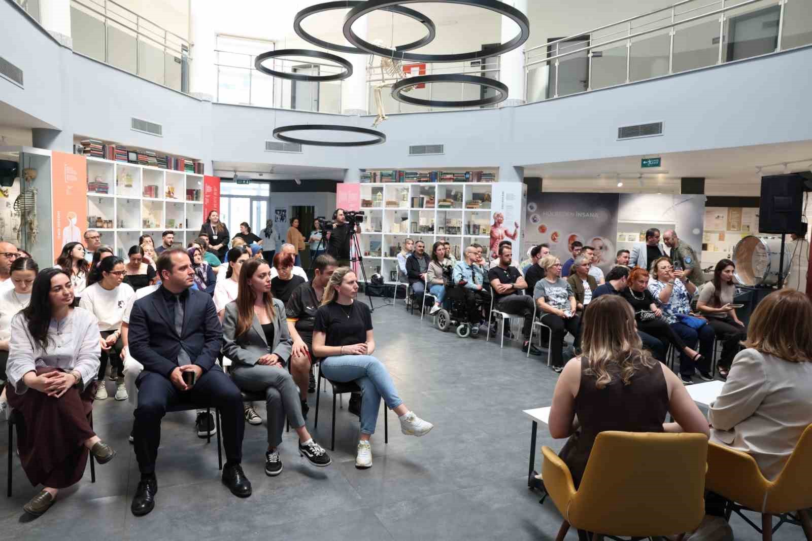 Nil&uuml;fer&rsquo;de "Engelsiz Yaşam Sağlık ve Spor" semineri
