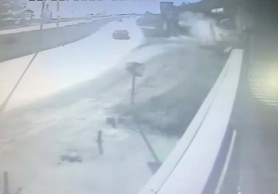 Zonguldak&rsquo;ta 6 kişinin yaralandığı kaza g&uuml;venlik kamerasına yansıdı

