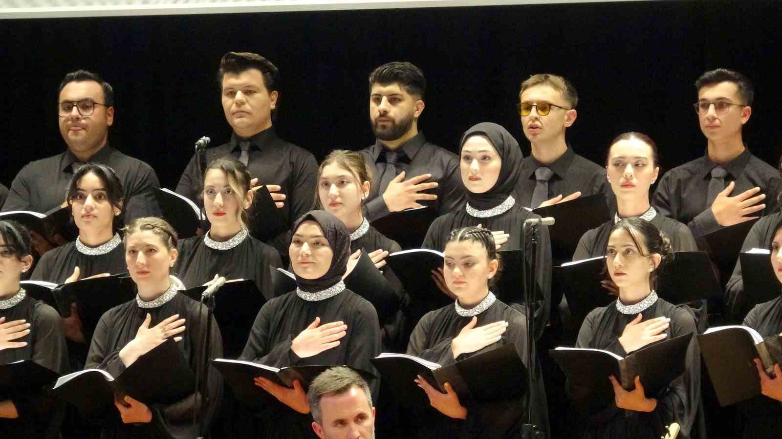 MSKÜ’de ’Birliğimiz dirliğimiz türkülerimiz’ konseri beğeni topladı
