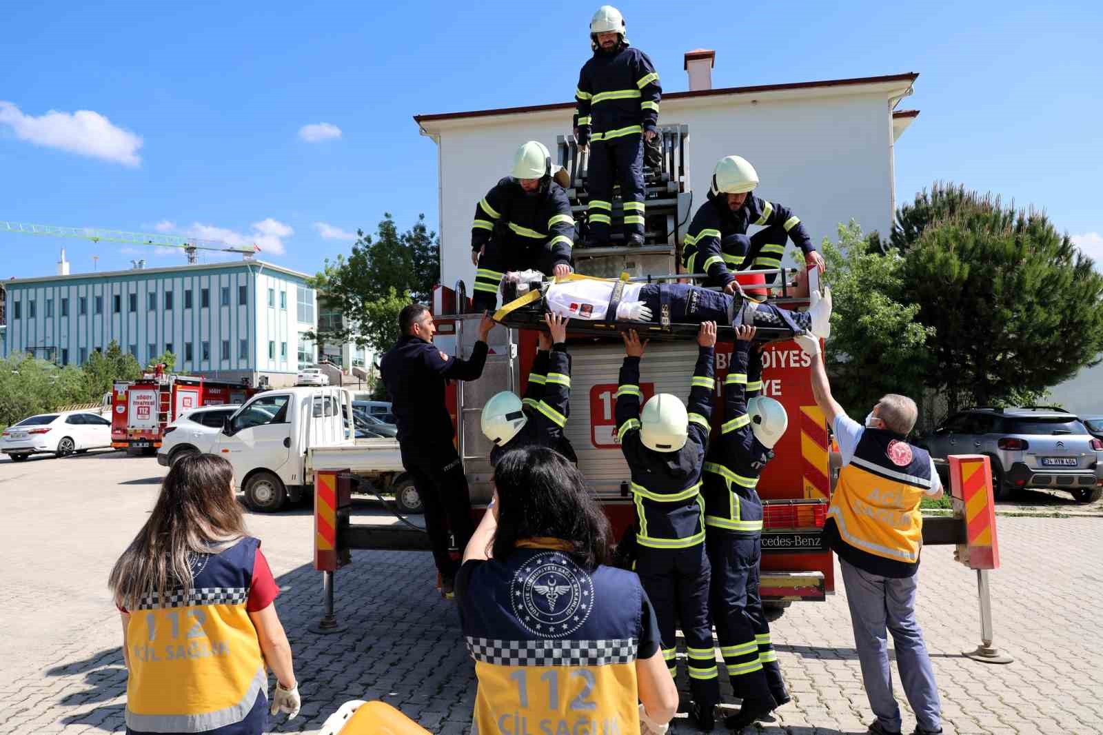 Bilecik’te hastane tahliye tatbikatı
