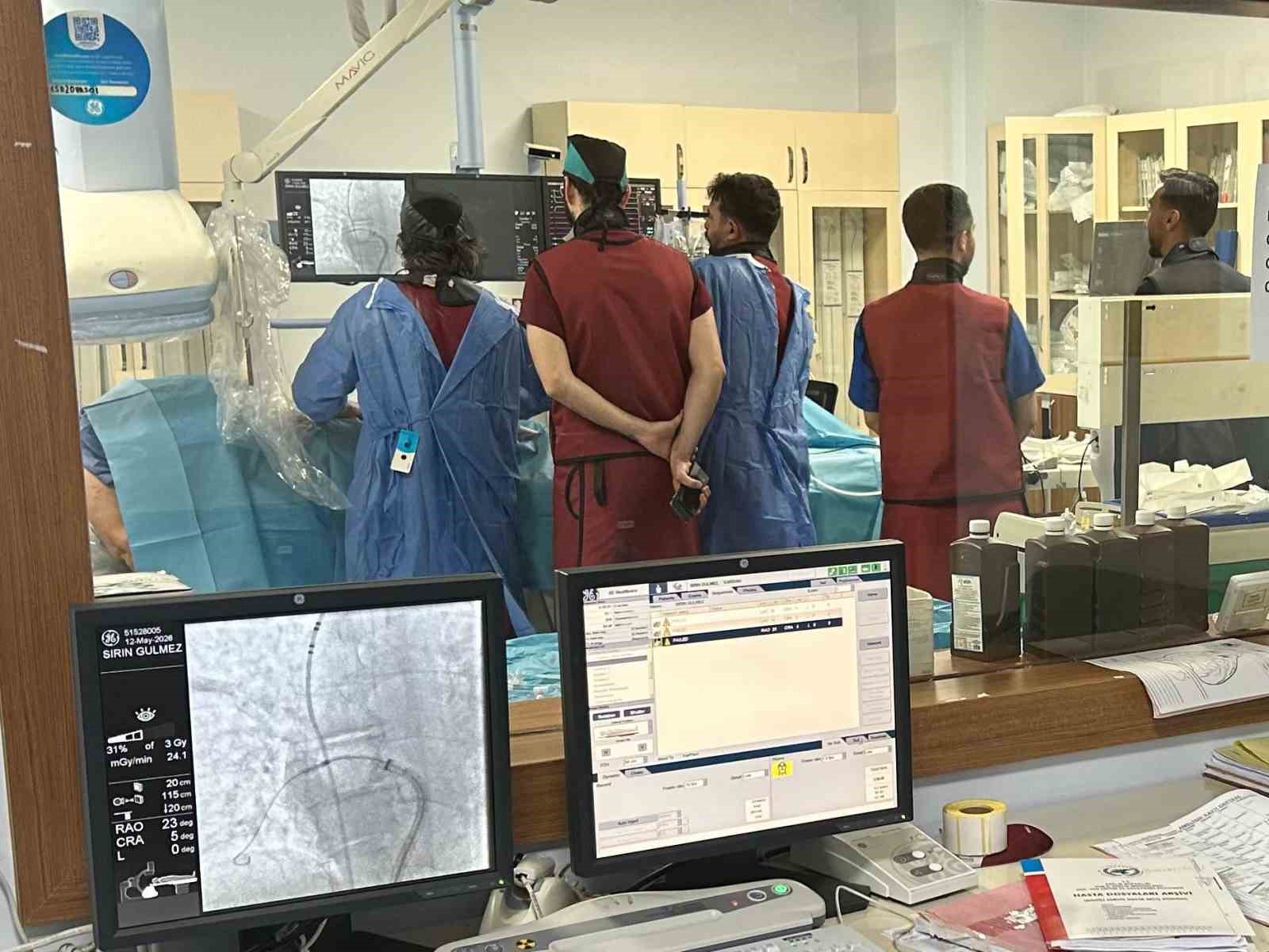 Başhekim Sarıkaya&rsquo;dan, hipertansiyona karşı &lsquo;sessiz katil&rsquo; uyarısı

