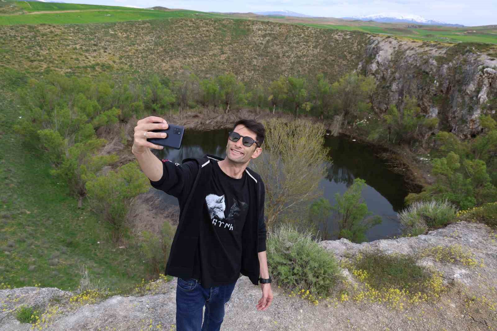 Doğanın gözlerindeki ilkbahar güzelliği mest etti
