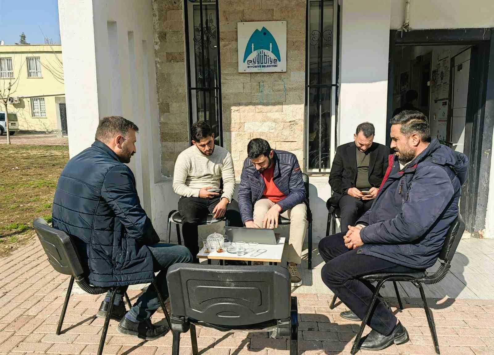 Dicle Elektrik&rsquo;ten muhtarlara mobil hizmet
