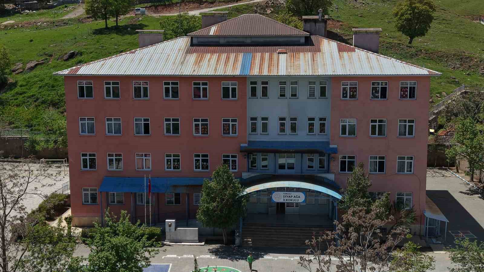 Minik misafirler sınıfın neşesi oldu
