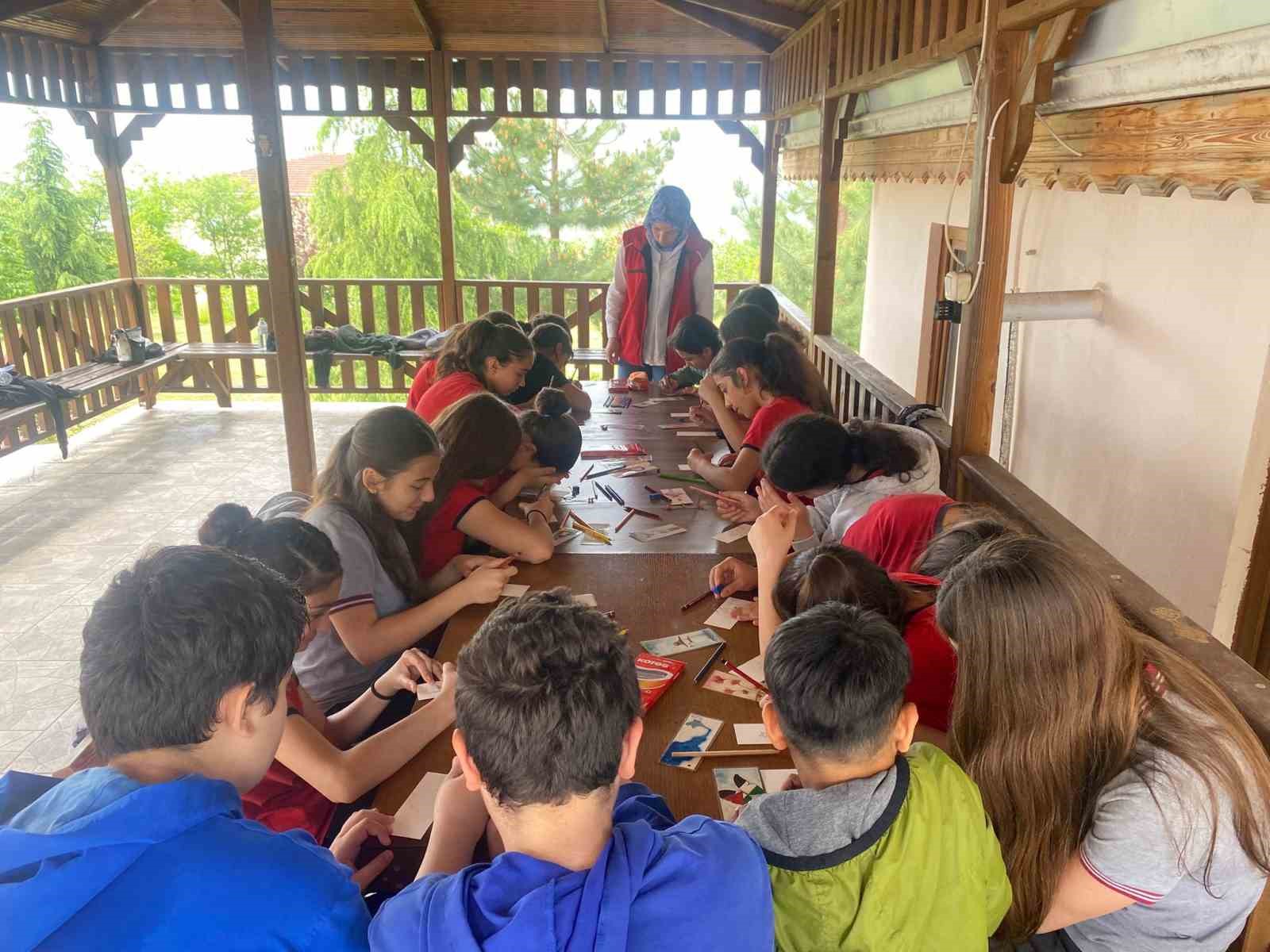 D&uuml;zce&rsquo;de gen&ccedil;ler &Ccedil;EDES Projesi etkinliklerinde buluştu
