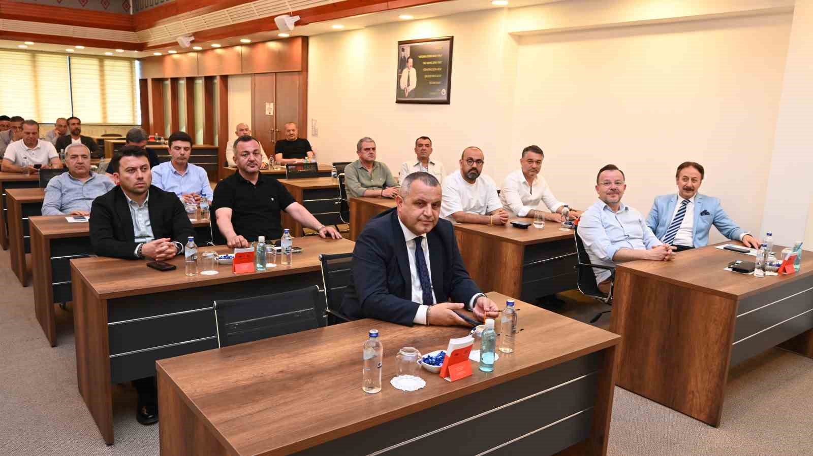 DTO Başkanı Erdoğan; "Denizli, ihracatta g&uuml;&ccedil;l&uuml; bir ivme yakaladı"
