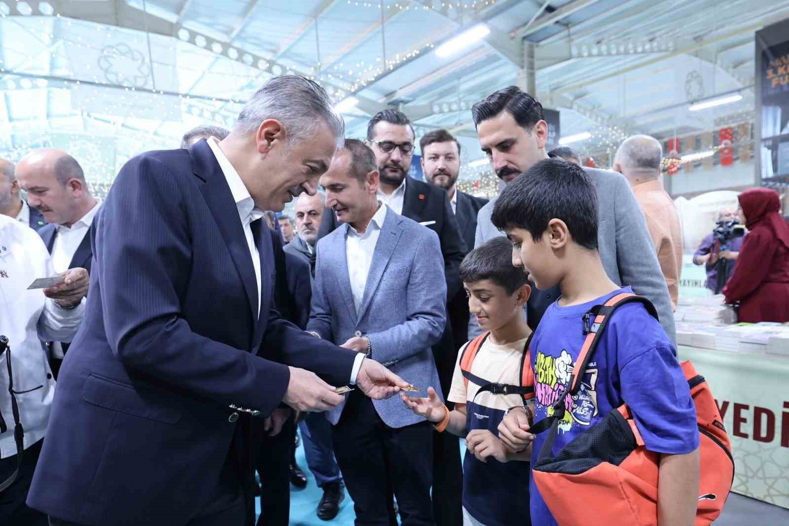 Mardin’de "3. Kitap Fuarı" kapılarını açtı