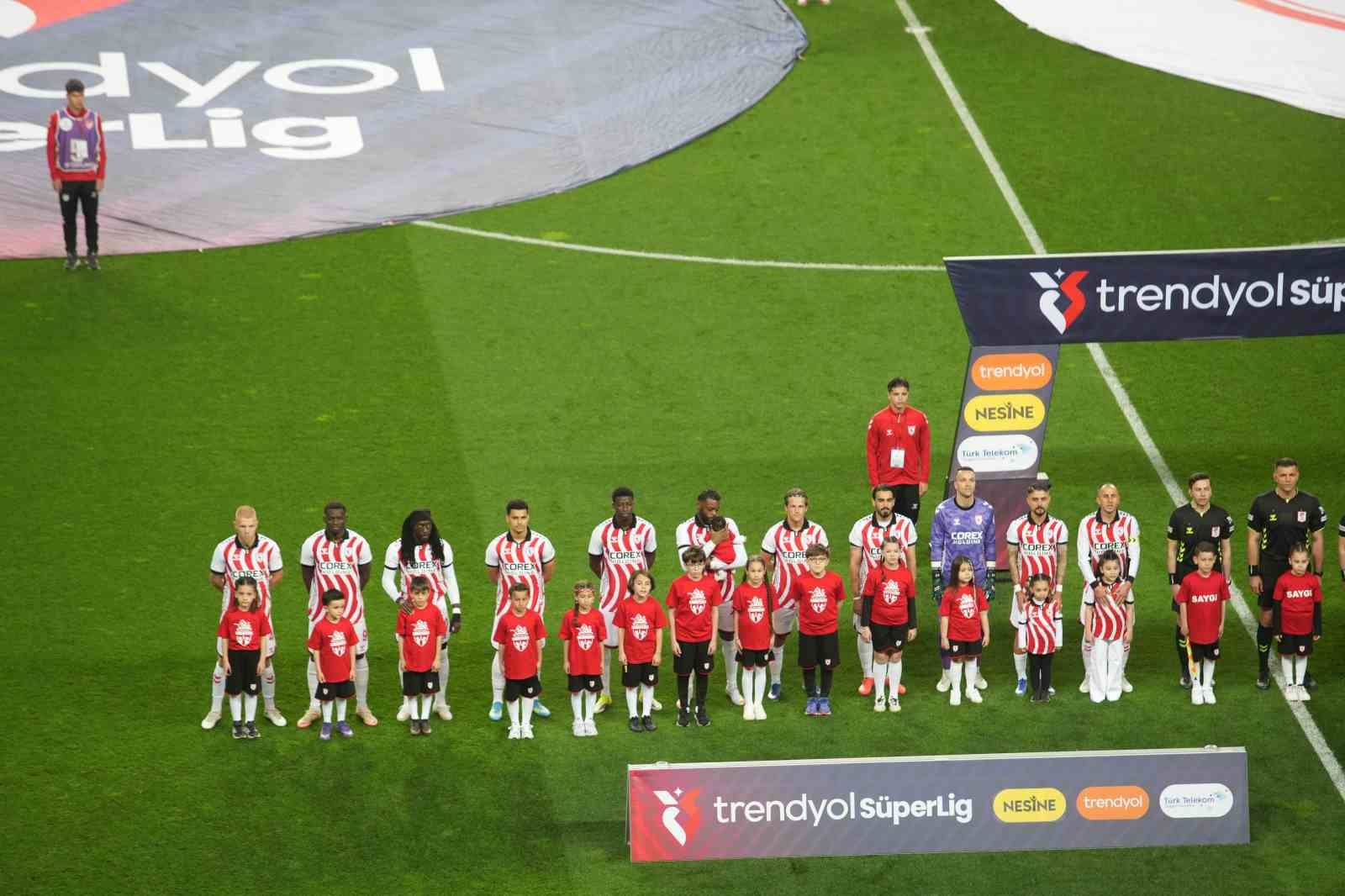 Trendyol Süper Lig: Samsunspor: 0 - Göztepe: 0 (Maç devam ediyor)
