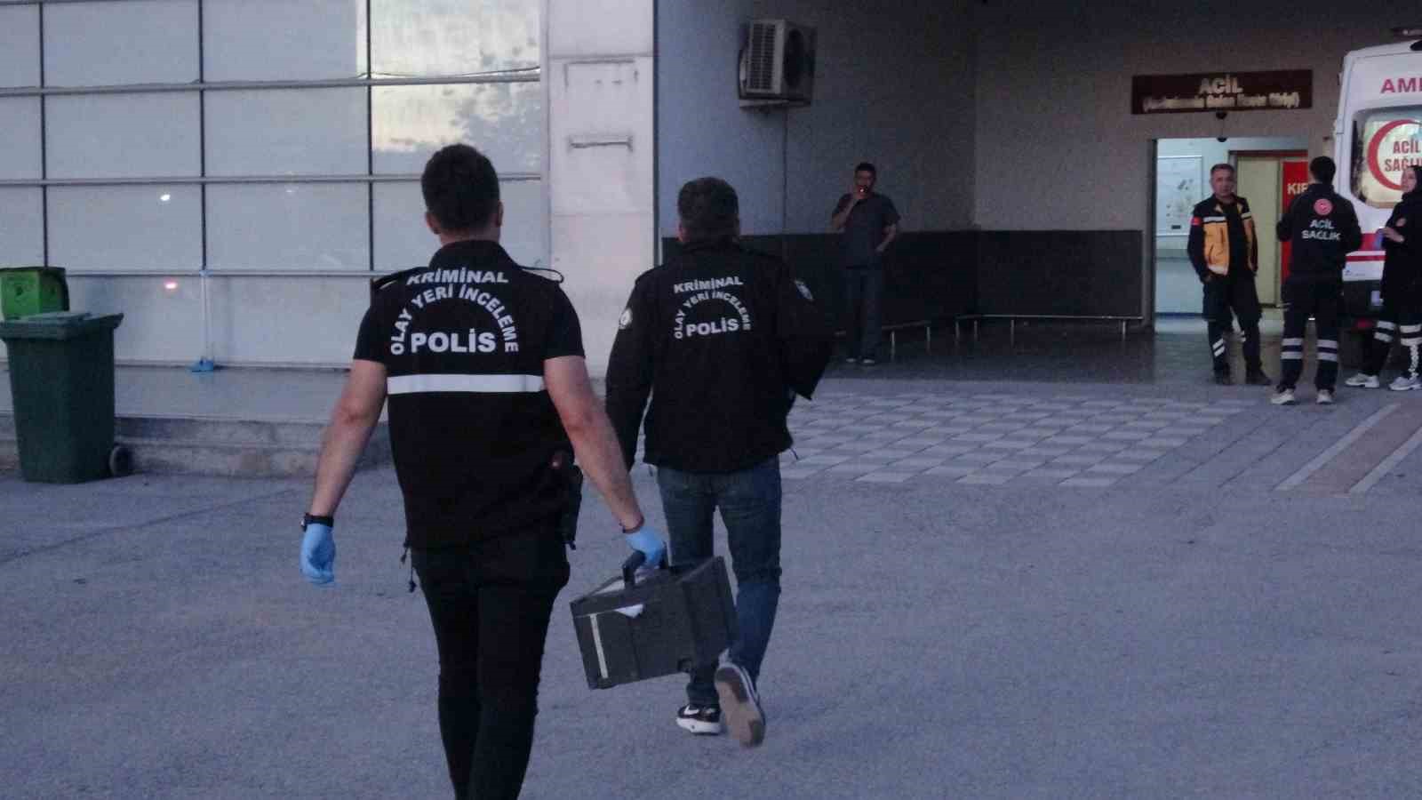 Malatya&rsquo;da iki grup arasında silahlı ve bı&ccedil;aklı kavga: 1 yaralı, 2 g&ouml;zaltı
