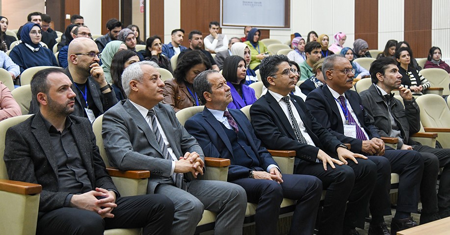 ETÜ’de III. Sosyal Bilimler lisansüstü öğrenci sempozyumu düzenlendi