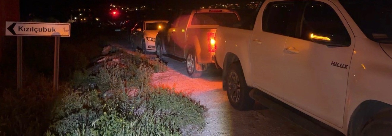 Tokat&rsquo;ta Kelkit &Ccedil;ayı debisi y&uuml;kseldi, bir k&ouml;y tahliye edildi
