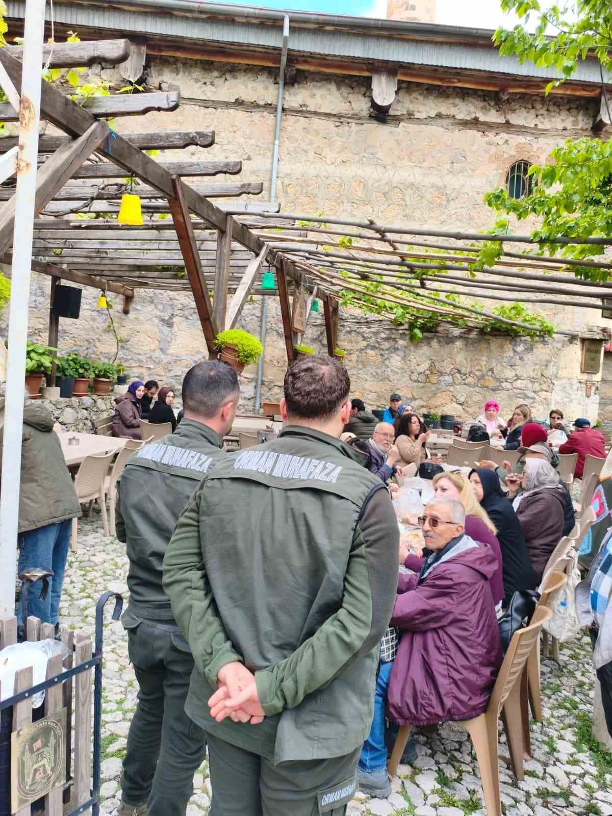 İliç Orman İşletme Şefliğinden yangınlara karşı farkındalık çalışması