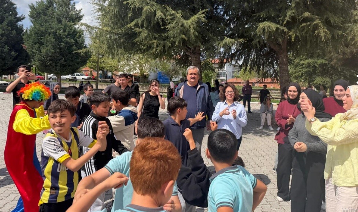 Tavşanlı MYO öğrencilerinden anlamlı etkinlik