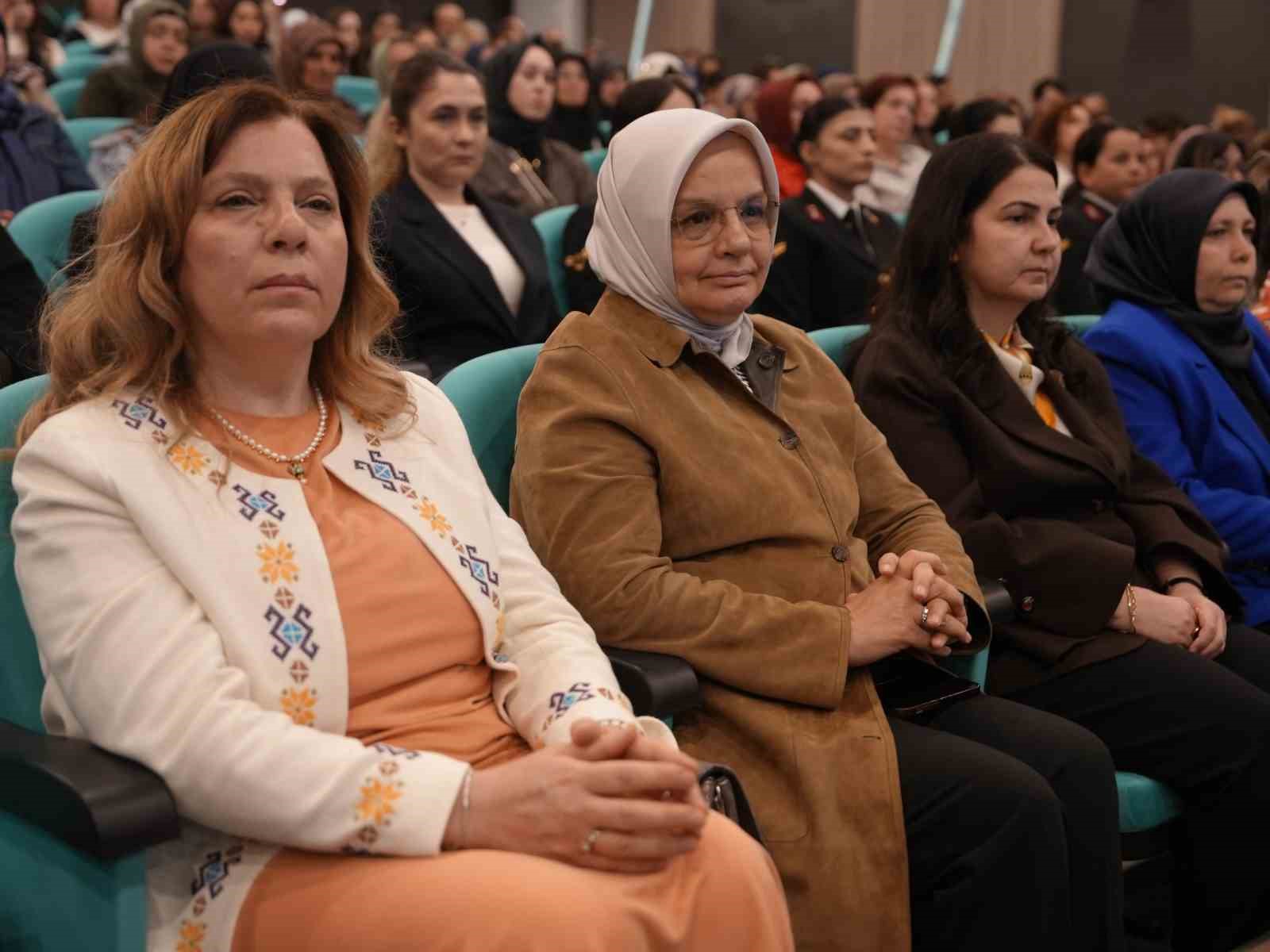 Girişimci kadınlar hikayelerini paylaştı
