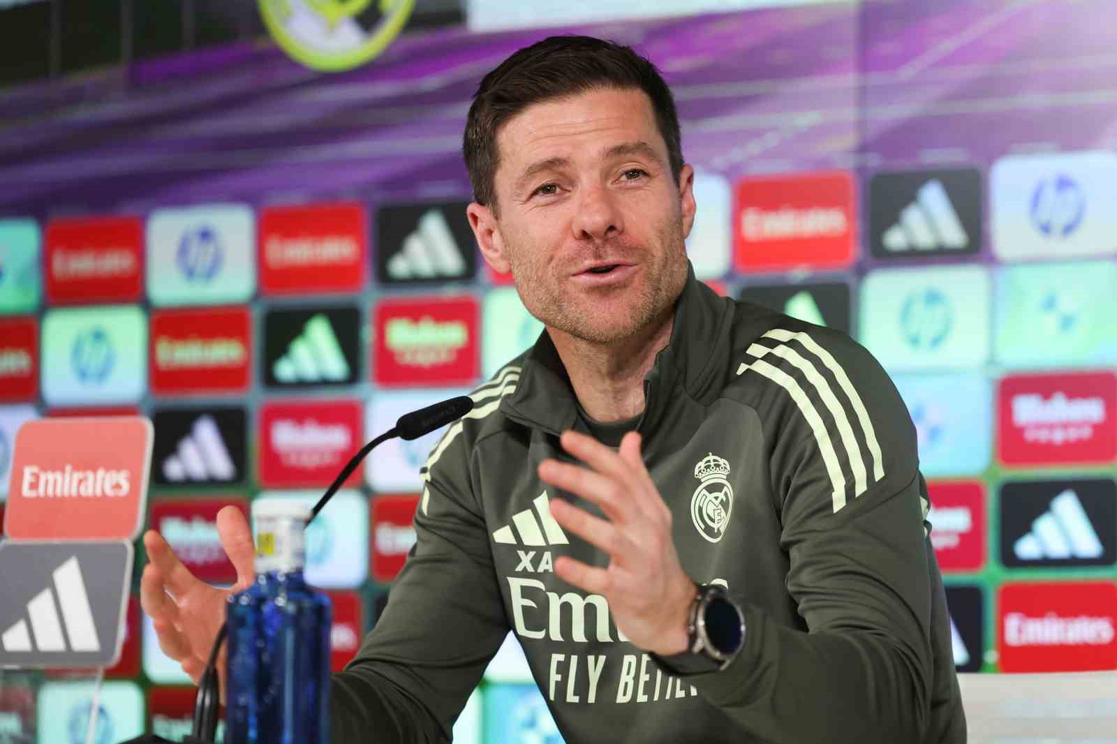 Chelsea&rsquo;nin yeni teknik direkt&ouml;r&uuml; Xabi Alonso oldu
