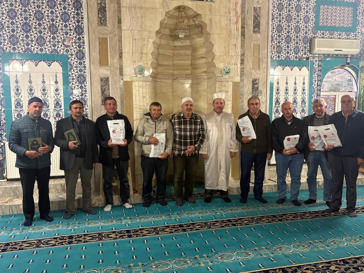 İl M&uuml;ft&uuml;s&uuml; Dilek sabah namazı buluşmasına katıldı
