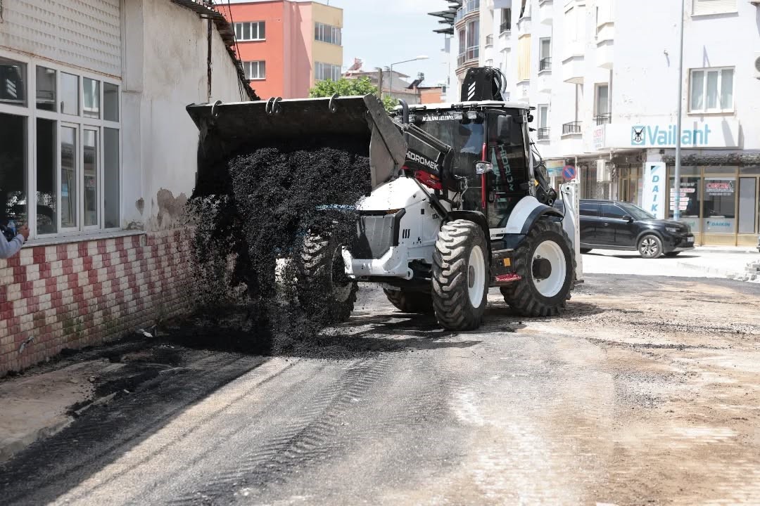 Başkan Kaya Cumhuriyet Mahallesi&rsquo;nde vatandaşlarla buluştu
