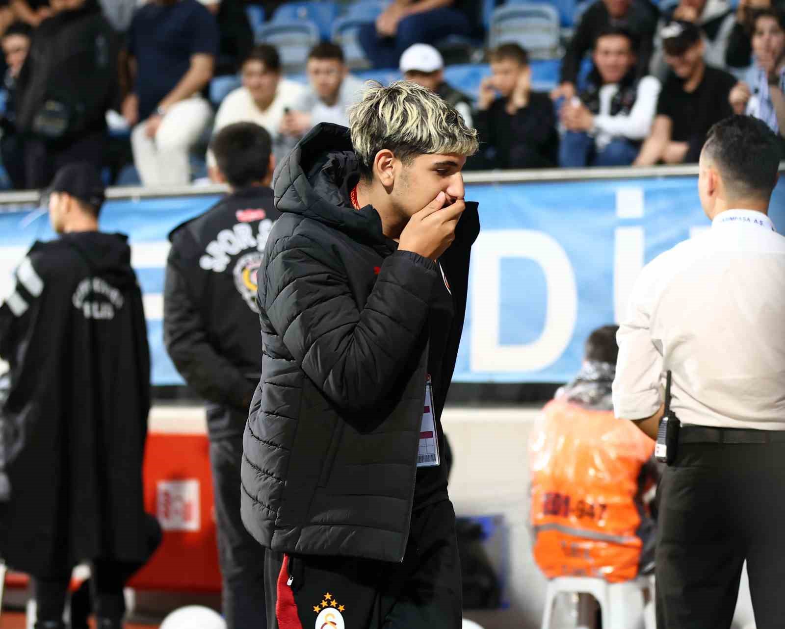 Trendyol S&uuml;per Lig: Kasımpaşa: 1 - Galatasaray: 0 (İlk yarı)
