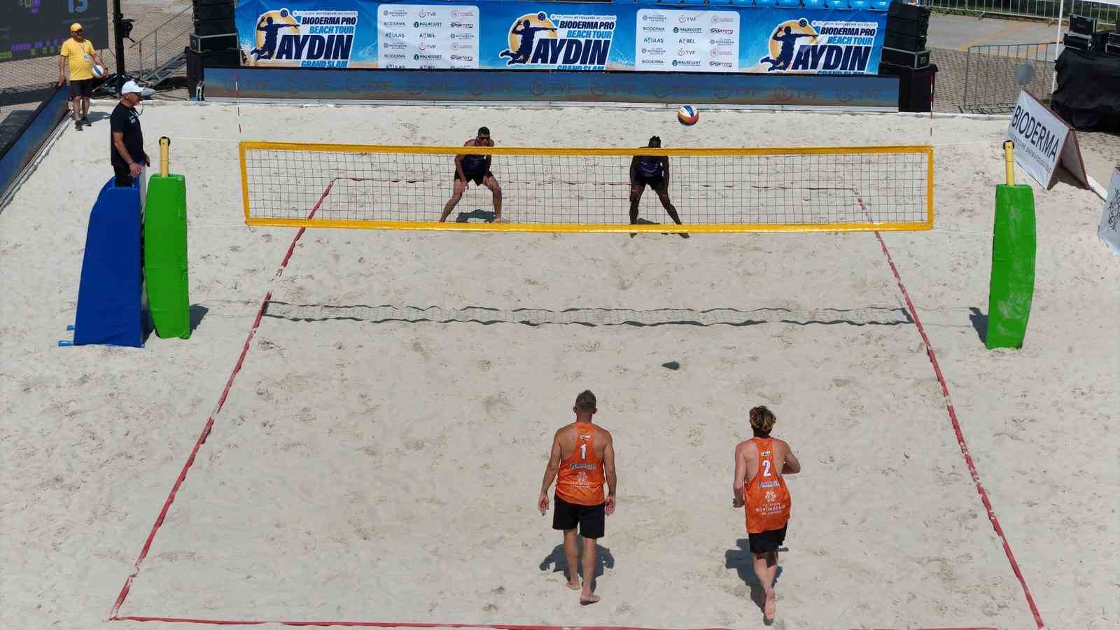 Plaj Voleybolu heyecanı Aydın&rsquo;da yaşandı

