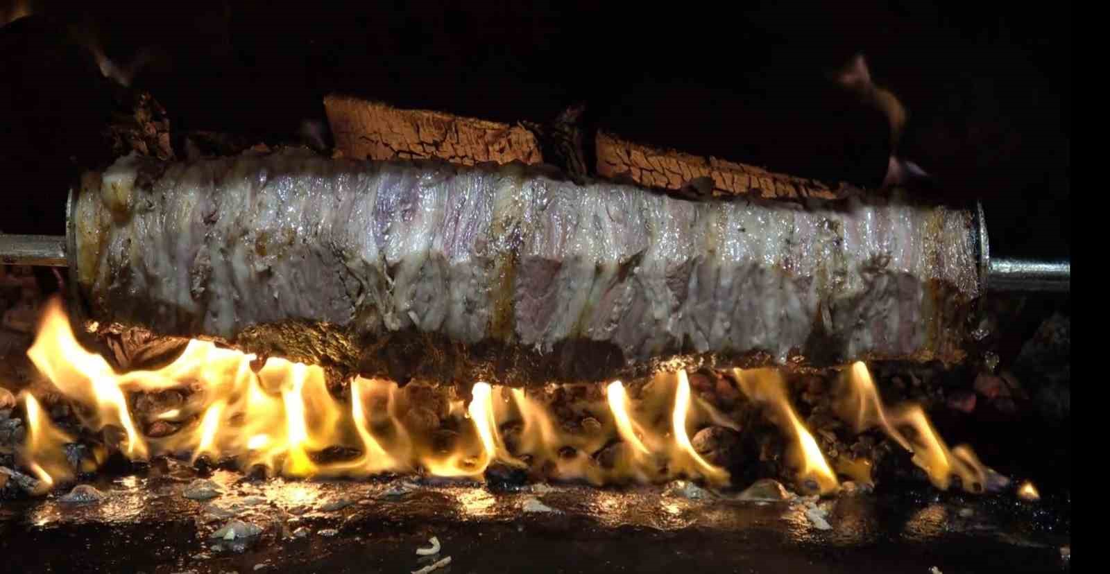 Oltu Cağ kebabı TasteAtlas listesinde T&uuml;rkiye ikincisi oldu
