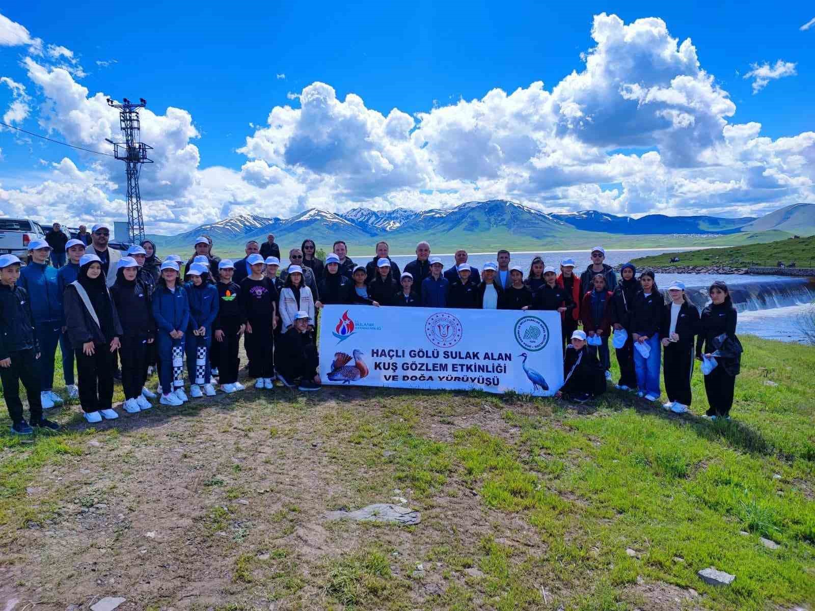 Bulanık Haçlı Gölü’nde doğa ve çevre bilinci etkinliği