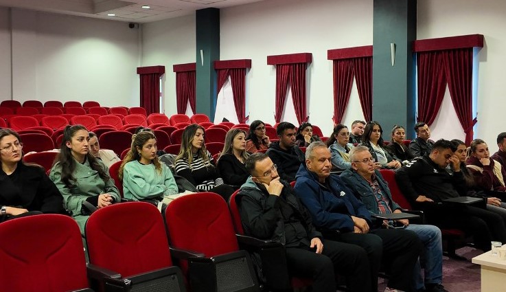 Aylık Voleybol Bilgilendirme Semineri yapıldı