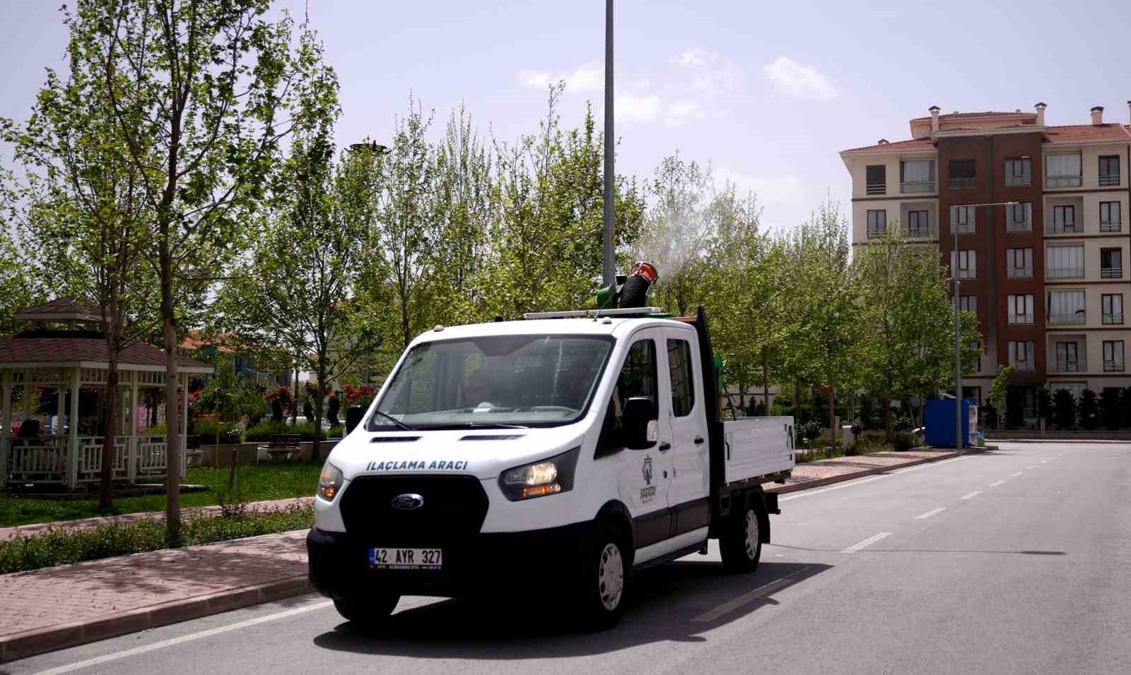Karatay Belediyesi&rsquo;nden Kurban Bayram &ouml;ncesi ila&ccedil;lama mesaisi
