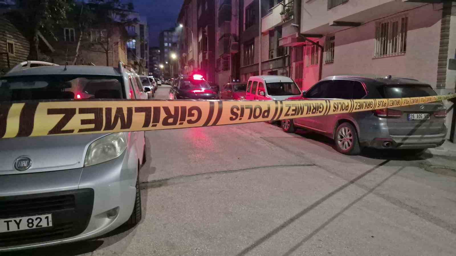 Pompalı t&uuml;fekle ateş eden 16 yaşındaki &ccedil;ocuk bacağından bı&ccedil;aklandı
