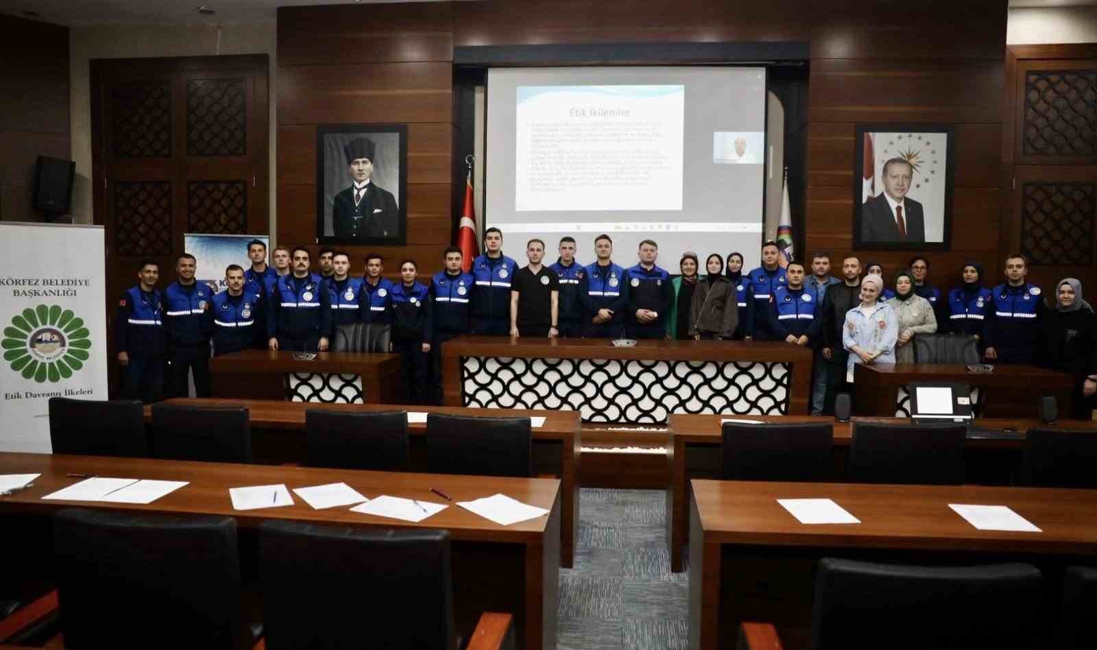 K&ouml;rfez&rsquo;de zabıta ekiplerine "yerel y&ouml;netimlerde etik" eğitimi
