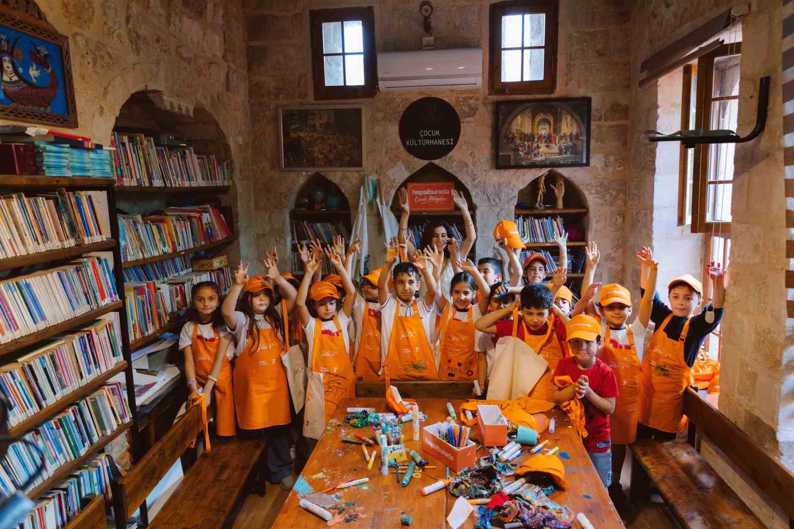 Hepsiburada’dan Mardin Bienali’nde çocukların sanat yolculuğuna destek