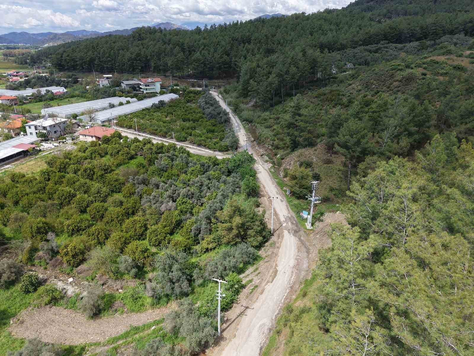 Dalaman Kargınk&uuml;r&uuml; Mahallesi&rsquo;ndeki i&ccedil;me suyu şebeke hattı yenilendi
