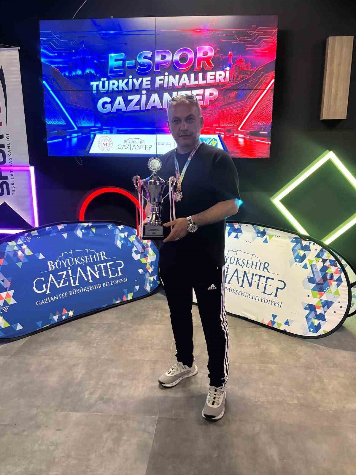 OM&Uuml; E-Spor Takımı Valorant&rsquo;ta T&uuml;rkiye Şampiyonu oldu
