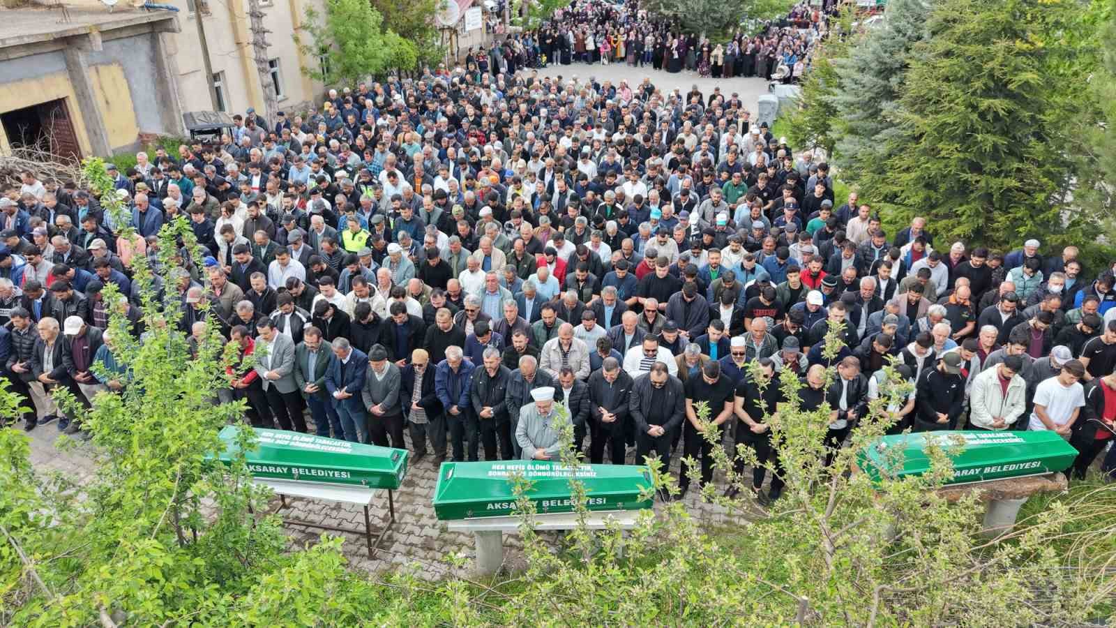 Su kuyusundaki temizlik faciasında ölen 3 kişi son yolculuğuna uğurlandı