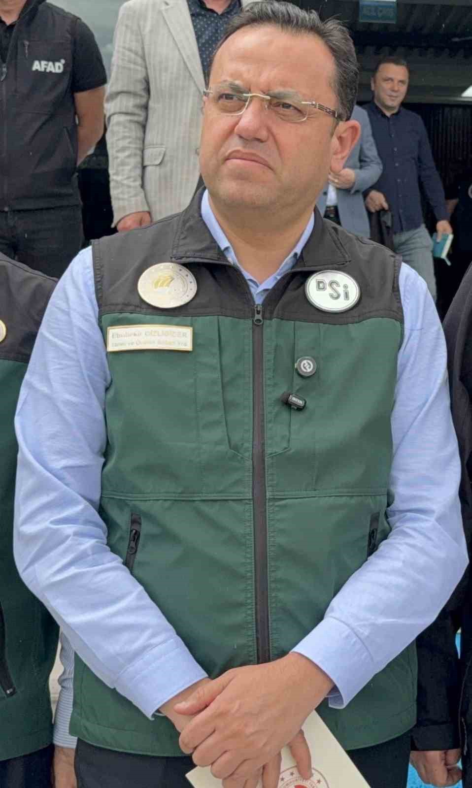 Bakan Yardımcısı Gizligider: "Reşadiye&rsquo;de debi saniyede 354, Niksar&rsquo;da ise 479 metrek&uuml;pe ulaştı"
