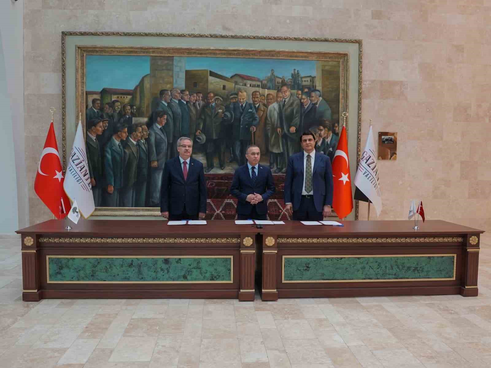 Yılmaz’dan özel eğitime anlamlı katkı