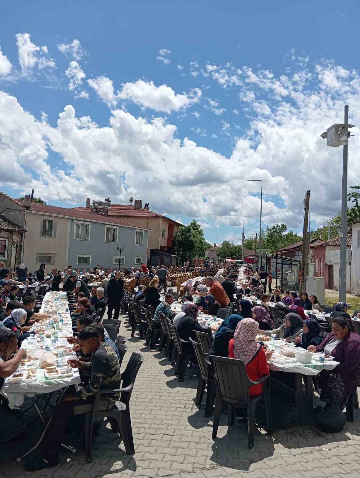 Kof&ccedil;az&rsquo;da yağmur ve ş&uuml;k&uuml;r duası
