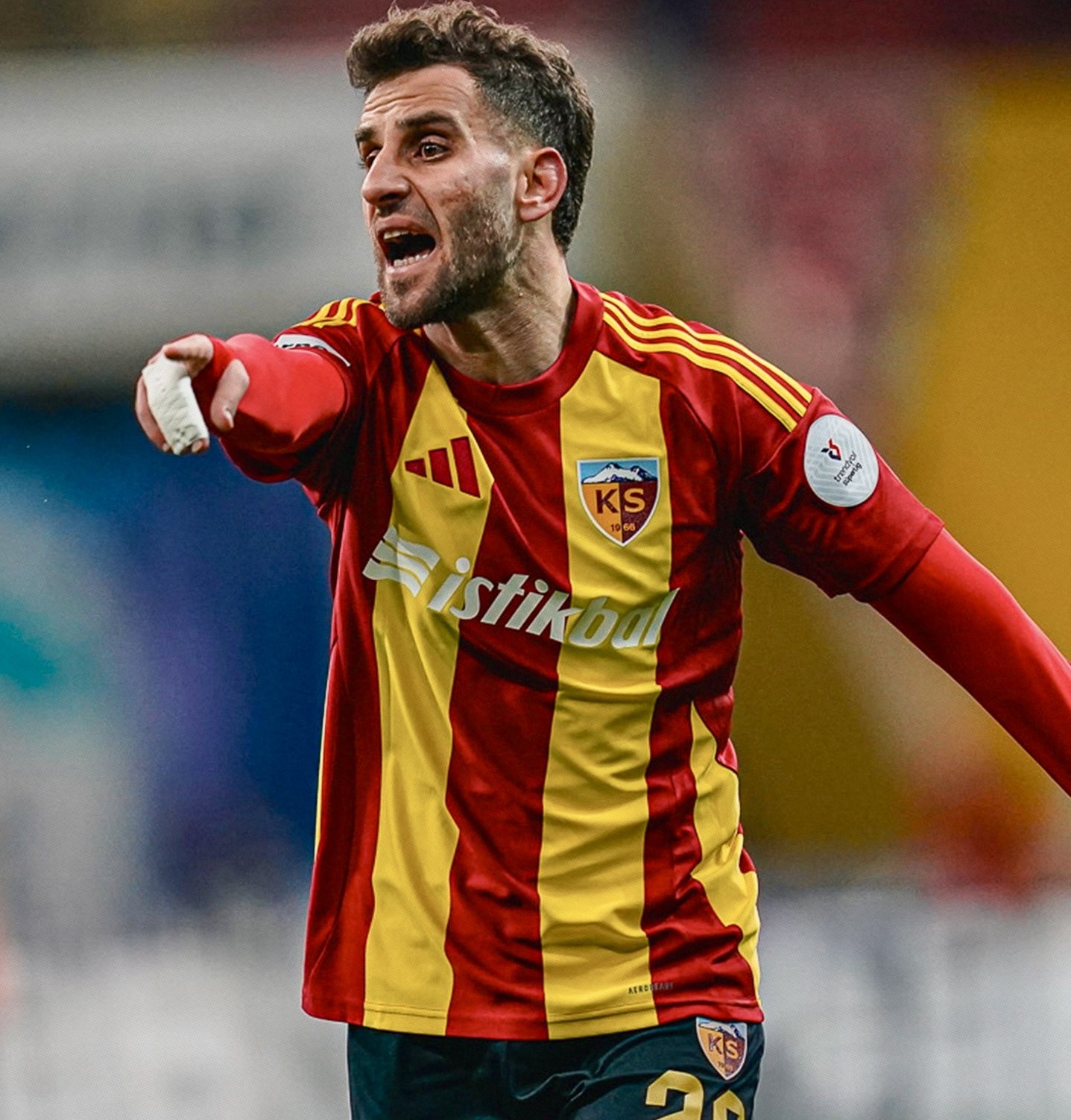 Kayserispor’da an çok kart gören Ramazan Civelek oldu