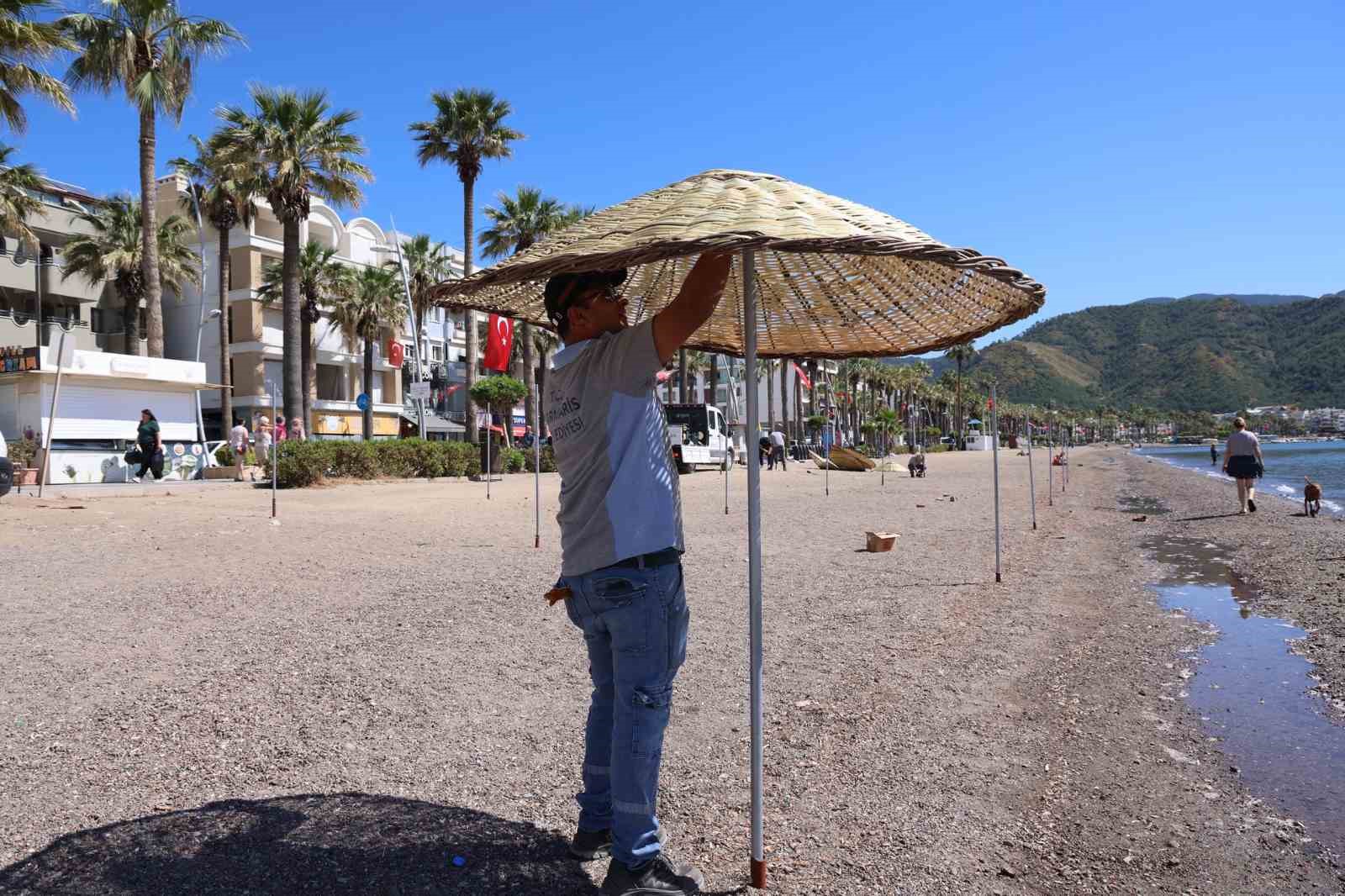 Marmaris&rsquo;te halk plajları sezona hazırlanıyor
