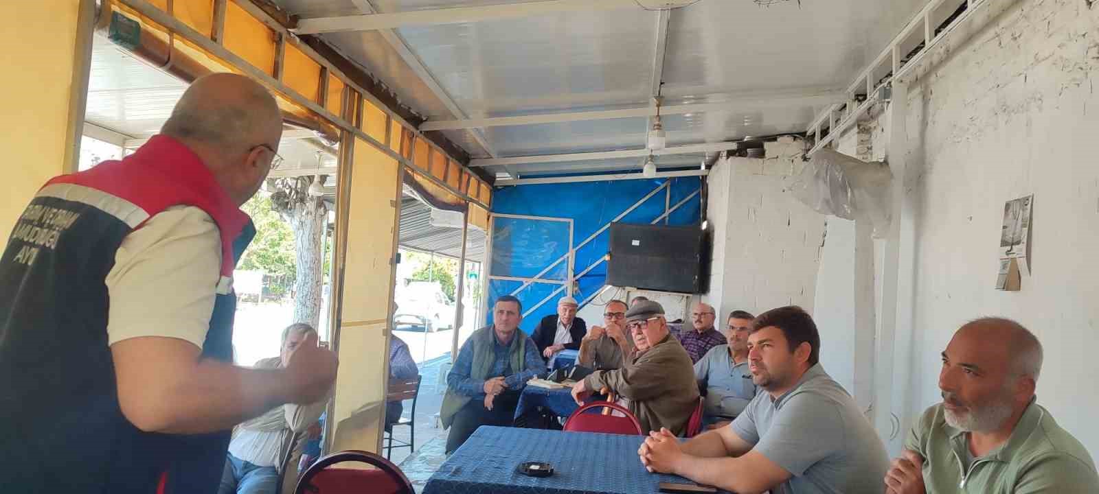 Didim’de yaklaşan Kurban Bayramı öncesi üreticiler bilgilendirildi