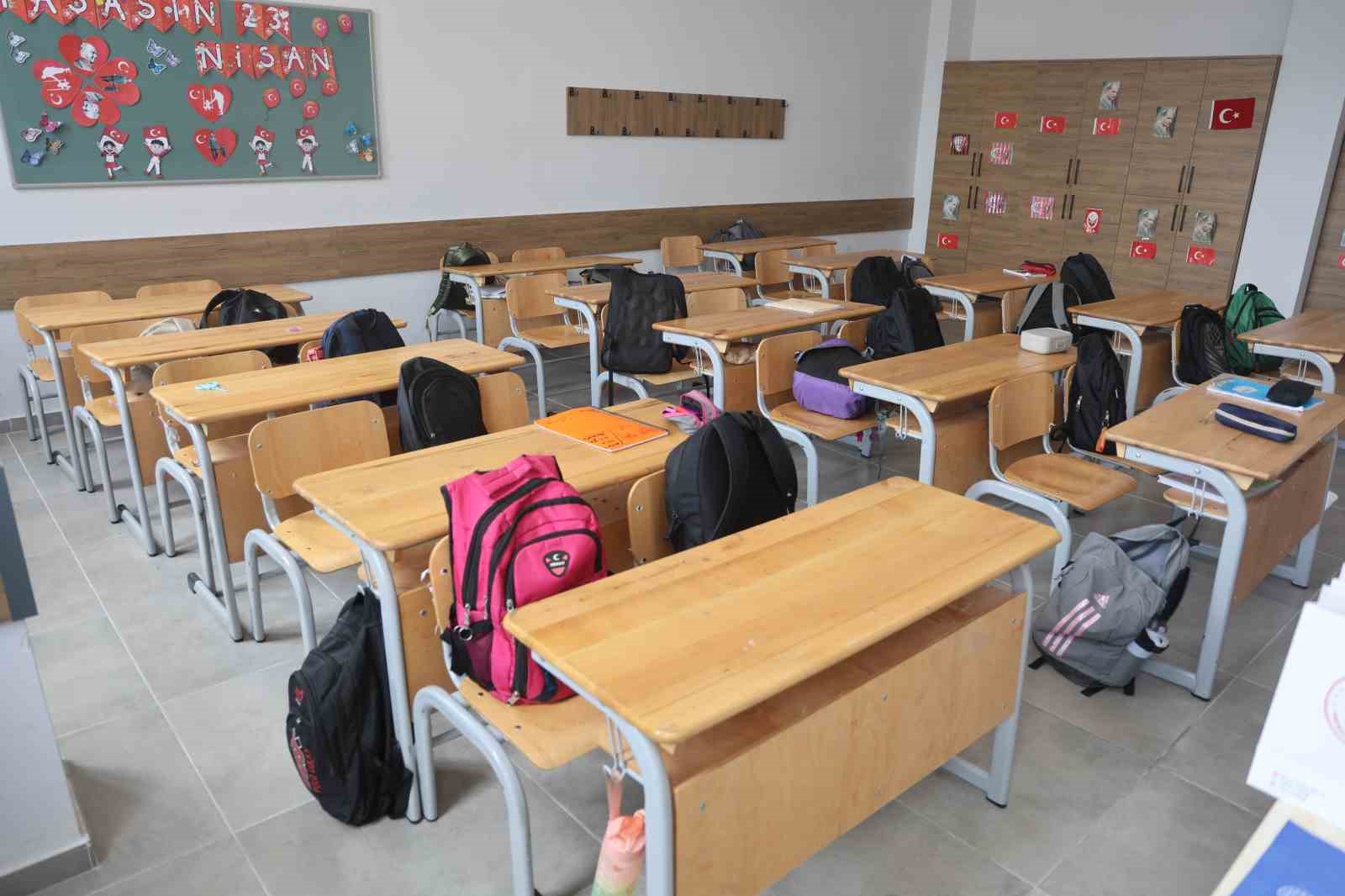 Depremin ardından inşa edilen 237. eğitim yuvası açıldı