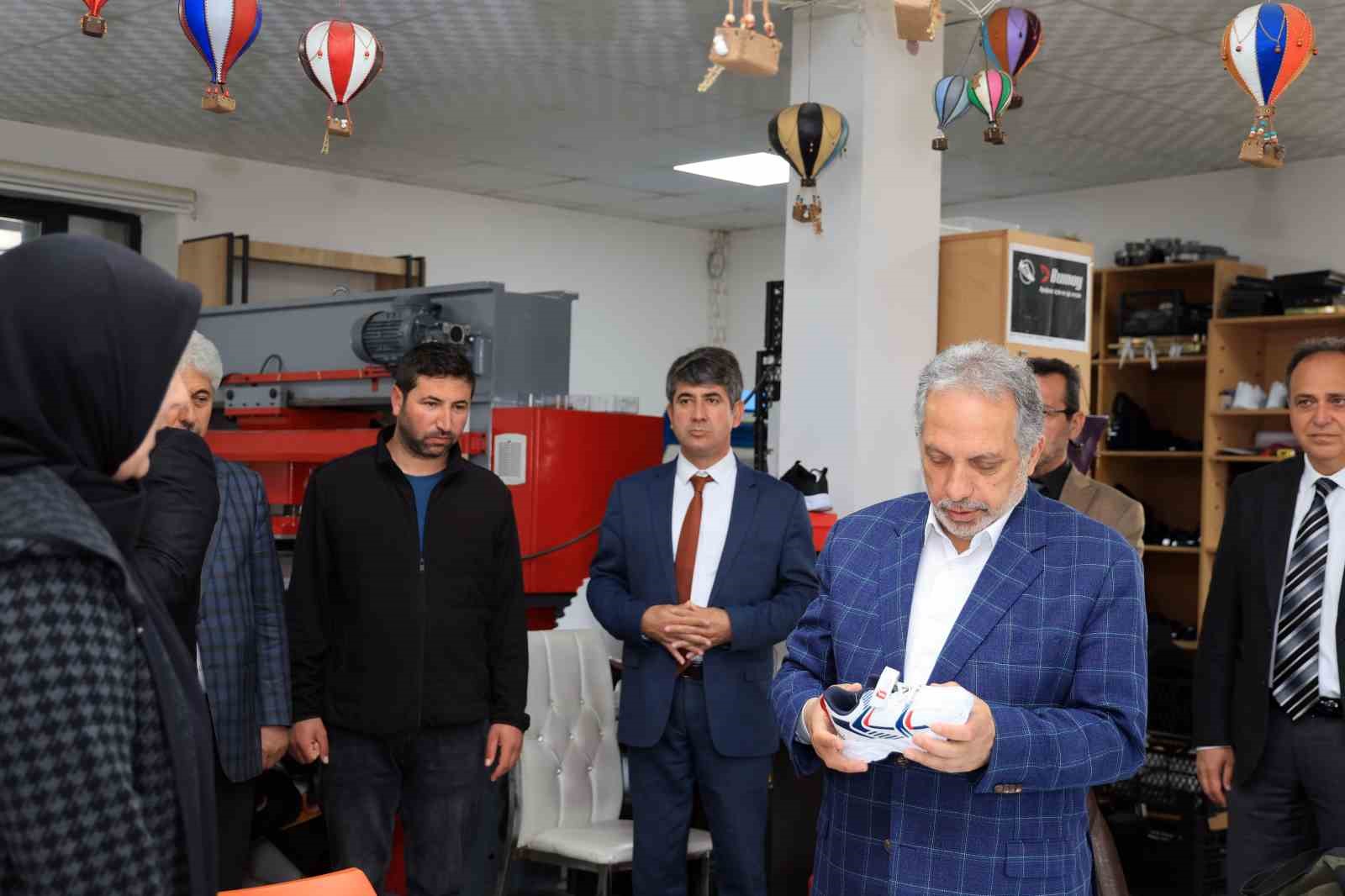 Başkan Yalçın’dan Başakpınar’da hizmet ve sohbet turu