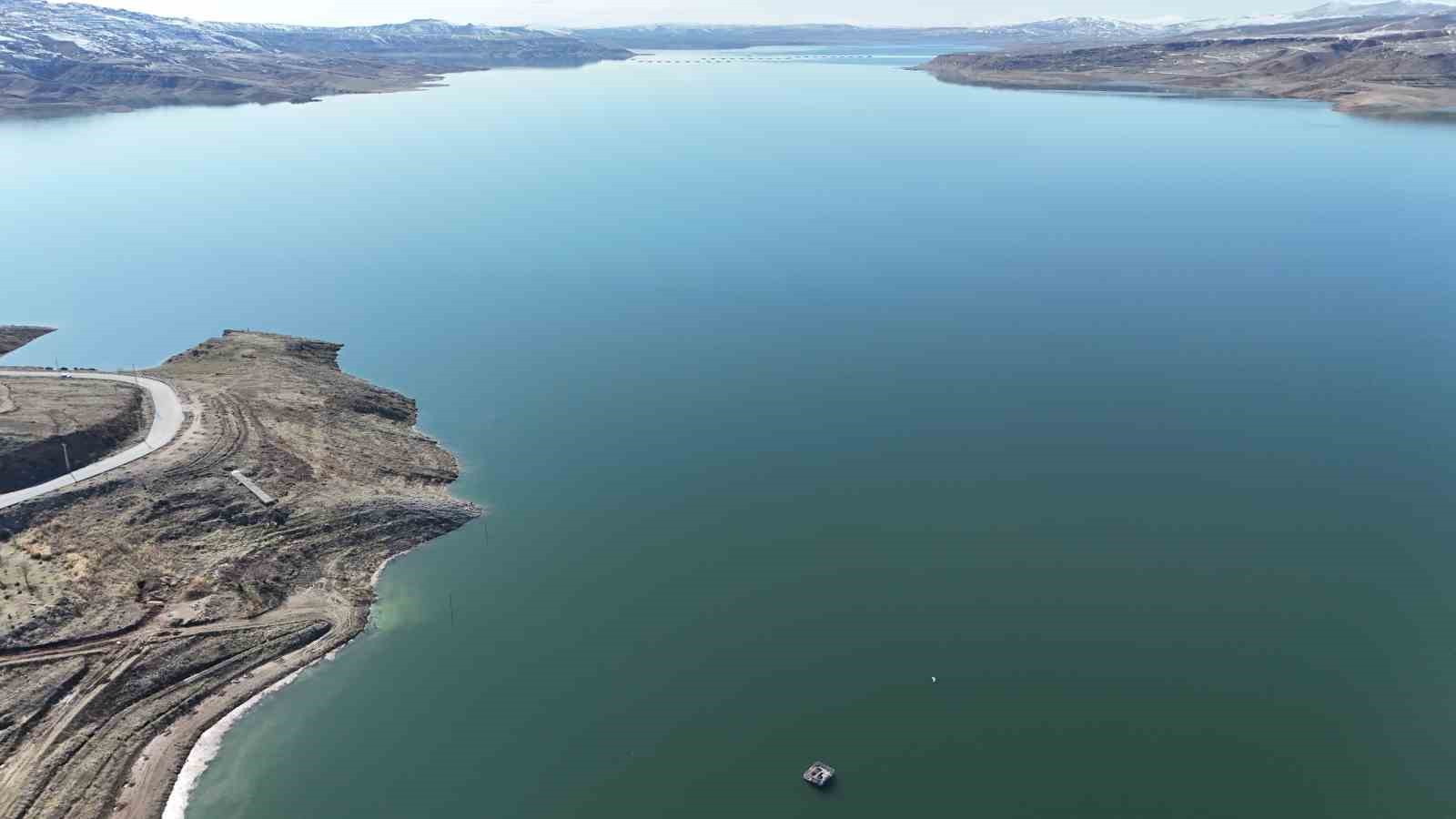 Yamula’da su seviyesi 4 katına çıktı, eski yerleşim yerleri su altında kaldı
