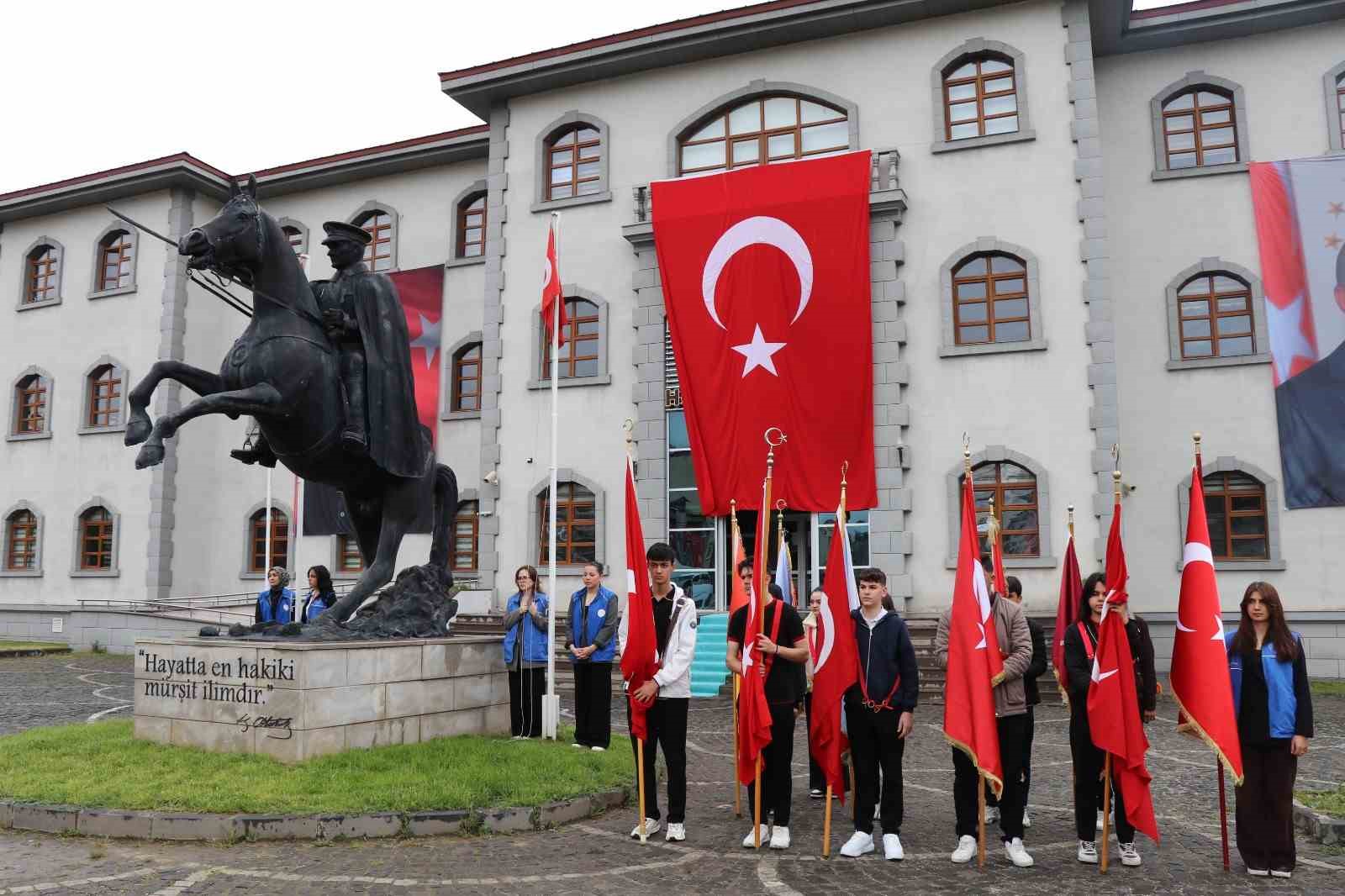 Oltu’da 19 Mayıs coşkusu